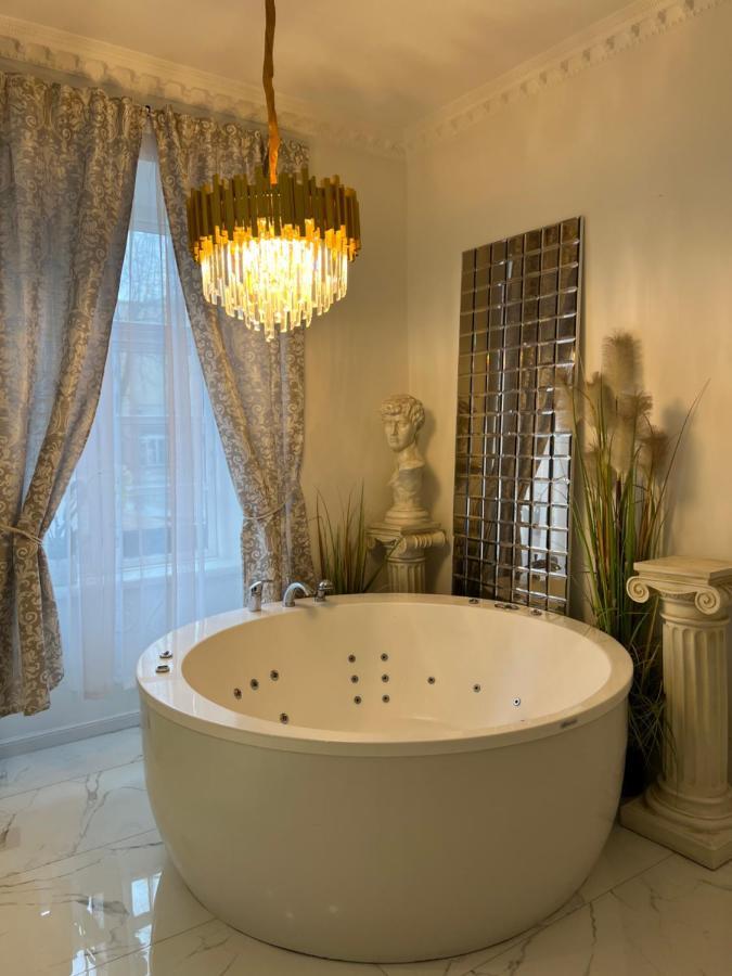 Tiltu 5 Jacuzzi Apartment Klaipeda Exterior photo